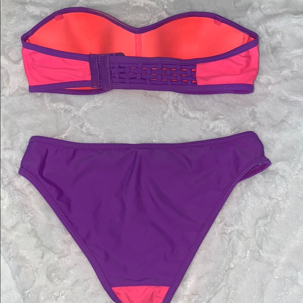 Bathing suit - Picture 2 of 2